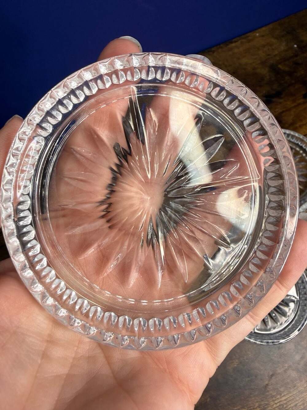 Set of 6 Crystal Coasters Starburst Design - Picture 2 of 3